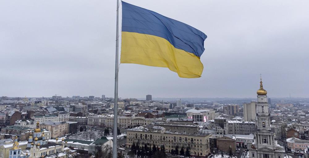 Te rrethuar nga trupat ruse, Ukraina drejt gjendjes se jashtezakonshme